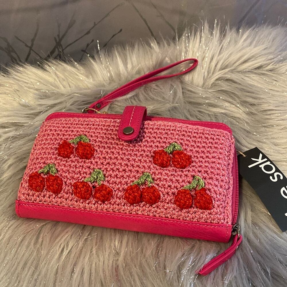 BNWT THE SAK IRIS Pink Cherries Wristlet Crossbody Wallet